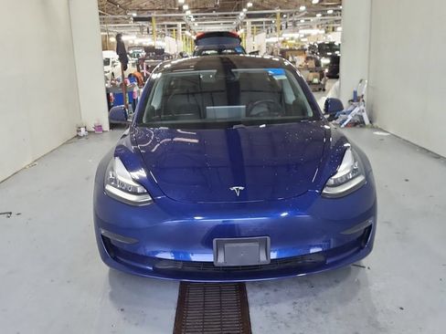 Used 2021 Tesla Model 3 Standard Range Plus RWD image 2