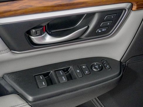 Used 2021 Honda CR-V EX-L image 18