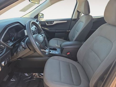 Used 2021 Ford Escape S image 9