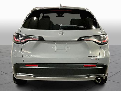 Used 2023 Honda HR-V Sport image 4
