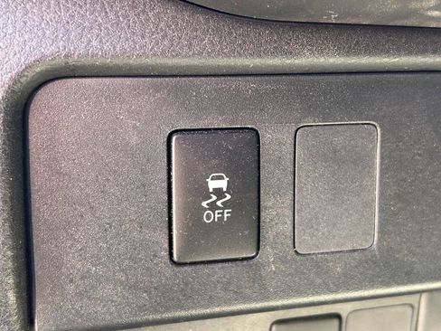 Used 2023 Toyota Tacoma SR AWD/4WD image 24