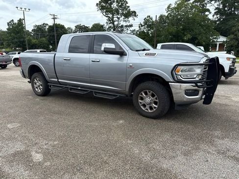 Used 2020 RAM 2500 Laramie AWD/4WD image 1
