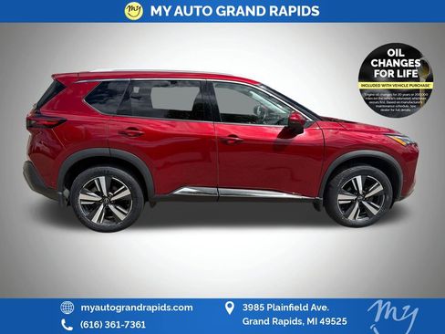Used 2023 Nissan Rogue SL w/ SL Premium Package AWD/4WD image 8