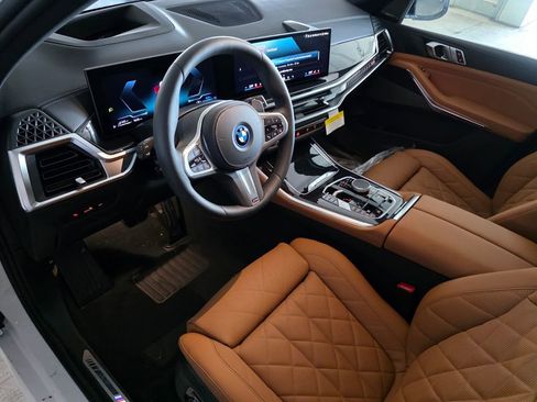 New 2026 BMW X5 xDrive50e AWD/4WD image 8