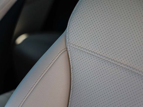 Certified 2026 Mercedes-Benz GLC 300 4MATIC image 25