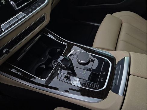 Used 2020 BMW X5 xDrive40i w/ Premium Package image 21