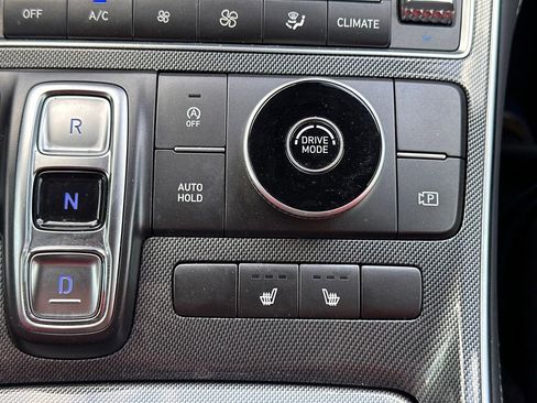 Used 2023 Hyundai Santa Fe SEL w/ Premium Package image 35