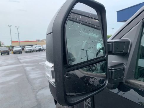 Certified 2024 Ford F350 Lariat w/ Lariat Ultimate Package AWD/4WD image 17