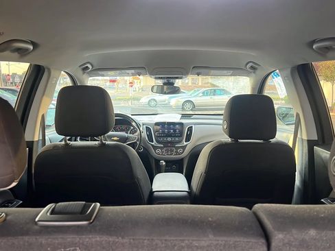 Used 2020 Chevrolet Equinox LT image 12