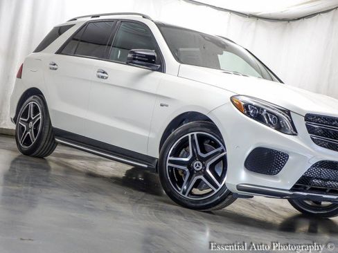Used 2018 Mercedes-Benz GLE 43 AMG 4MATIC image 4