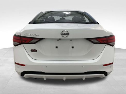 New 2025 Nissan Sentra S image 3