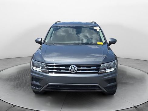 Used 2018 Volkswagen Tiguan SE w/ 3rd Row Seat Package AWD/4WD image 8