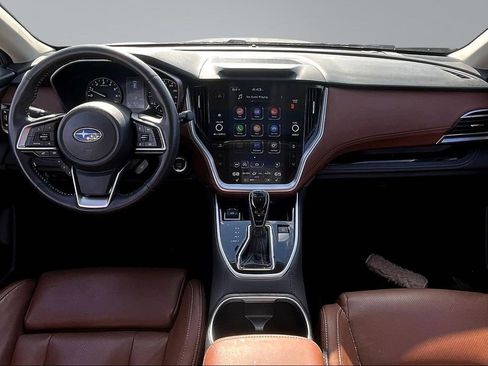 Used 2022 Subaru Outback Touring AWD/4WD image 7