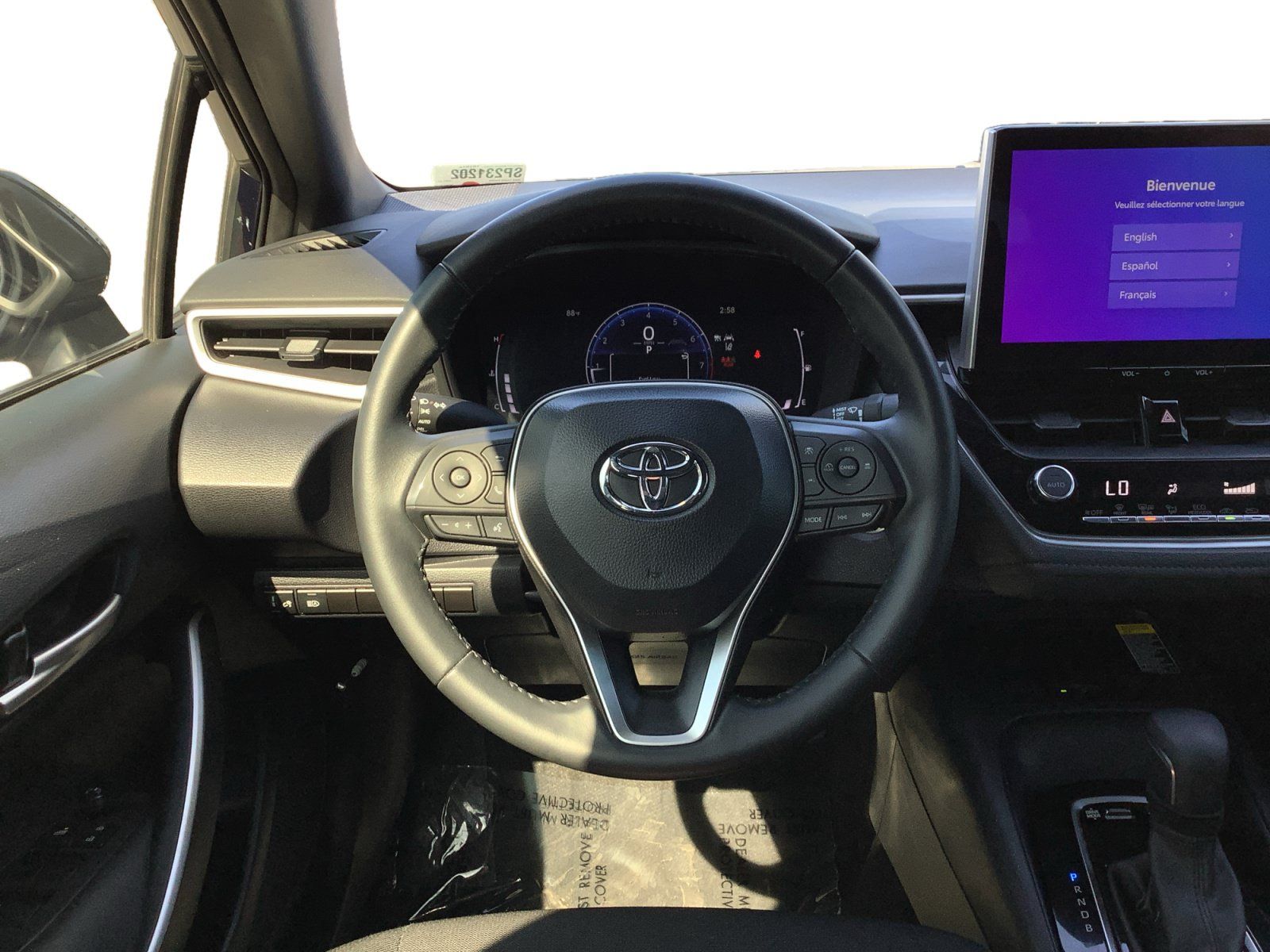 Used 2025 Toyota Corolla SE w/ SE Premium Package FWD image 12
