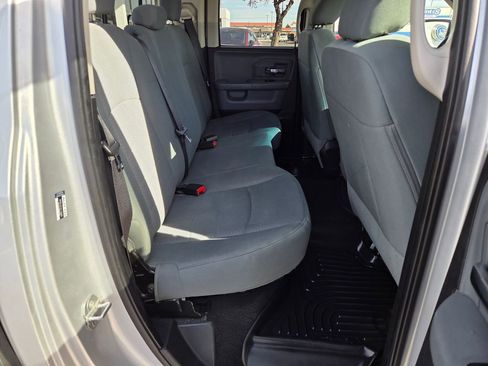 Used 2015 RAM 1500 Classic SLT image 17