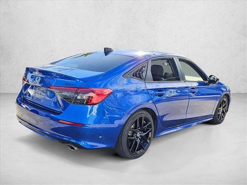 Used 2023 Honda Civic Sport image 5