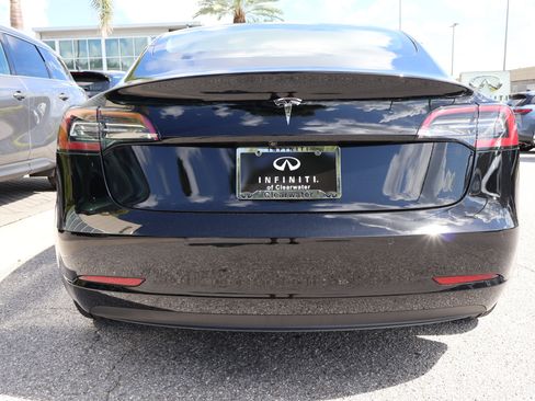 Used 2019 Tesla Model 3 Standard Range Plus RWD image 8