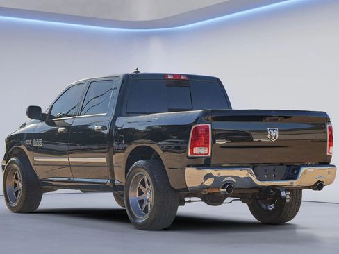 Used 2014 RAM 1500 Laramie w/ Convenience Group image 13