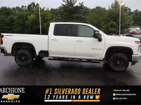 Used 2023 Chevrolet Silverado 3500 LT w/ Convenience Package AWD/4WD image 1