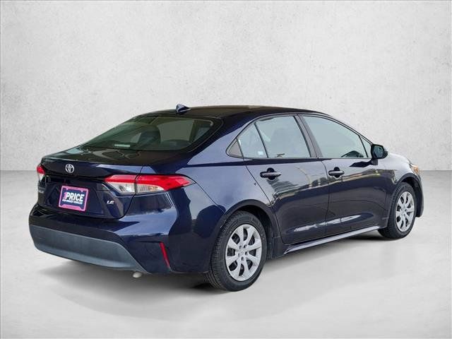 Used 2023 Toyota Corolla LE FWD image 5