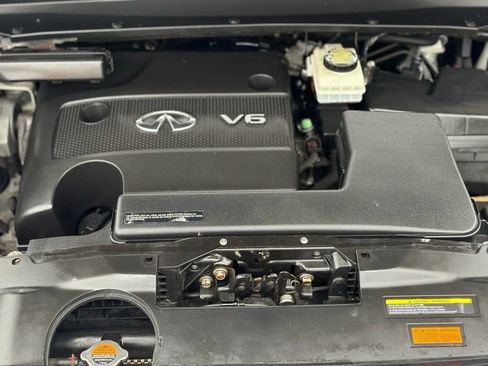 Used 2015 INFINITI QX60 3.5 Sport Utility 4D w/ Premium Package image 20