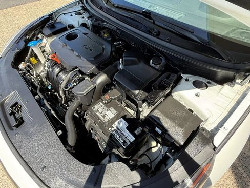 Used 2016 Hyundai Sonata Limited w/ Option Group 05 image 19