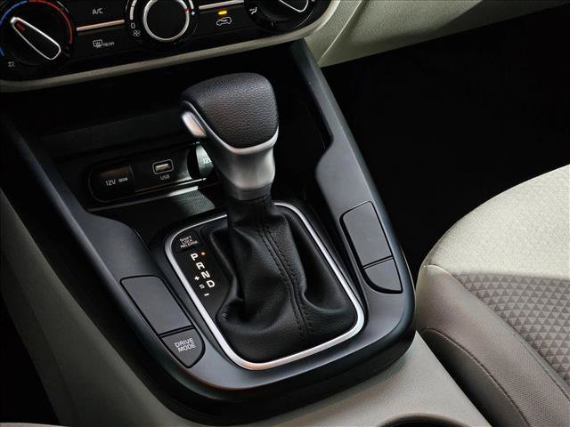 Used 2025 Kia Soul LX FWD image 21