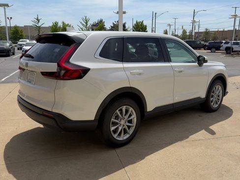 Certified 2026 Honda CR-V EX image 5