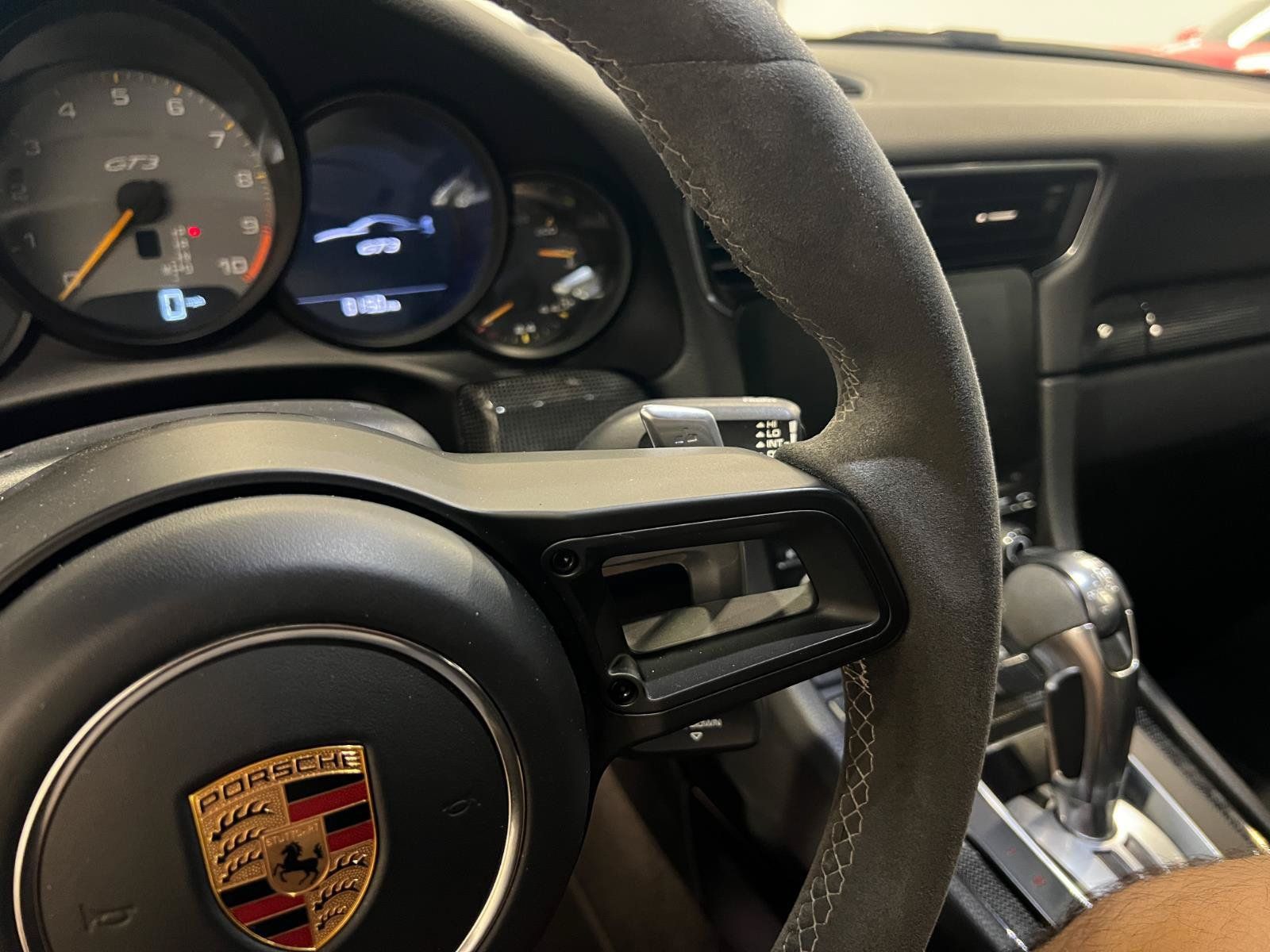Used 2018 Porsche 911 GT3 RWD image 15