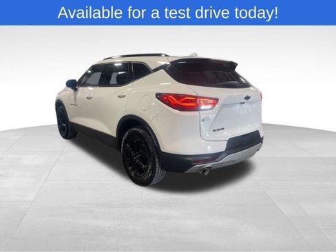 Used 2023 Chevrolet Blazer LT w/ Midnight/Sport Edition image 3