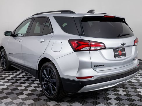 Used 2022 Chevrolet Equinox RS w/ Infotainment Package AWD/4WD image 5