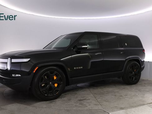 Used 2023 Rivian R1S Launch Edition AWD/4WD image 18