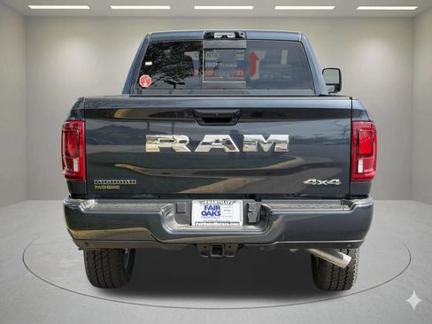 New 2026 RAM 2500 Big Horn AWD/4WD image 8