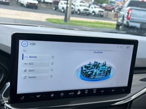 Used 2023 Ford Escape ST-Line Elite image 41