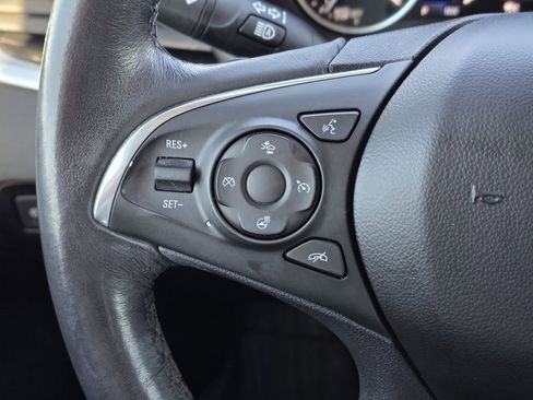 Used 2020 Buick Enclave Avenir w/ Avenir Technology Package image 33