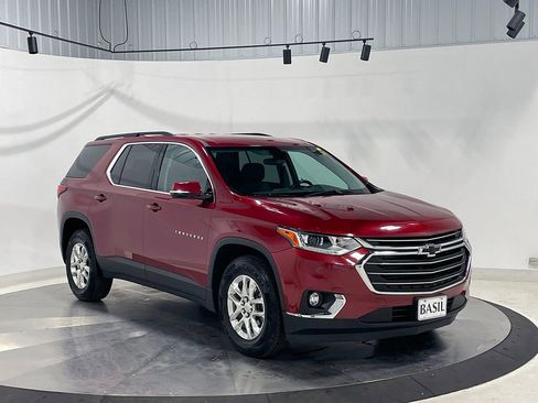 Used 2019 Chevrolet Traverse LT w/ LPO, Floor Liner Package AWD/4WD image 41