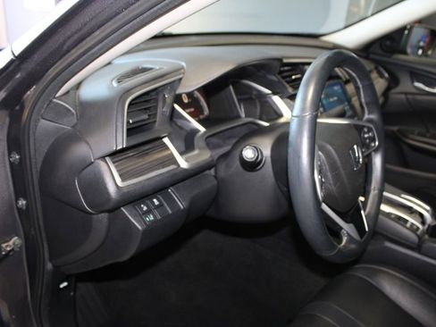 Used 2019 Honda Civic EX-L image 11