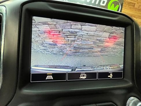 Used 2021 GMC Sierra 1500 AT4 w/ AT4 Preferred Package AWD/4WD image 27