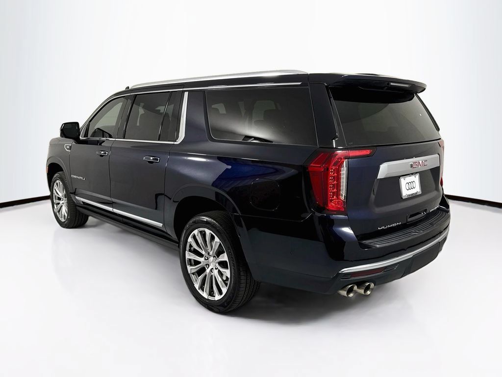 Used 2023 GMC Yukon XL Denali w/ Denali Reserve Package AWD/4WD image 7