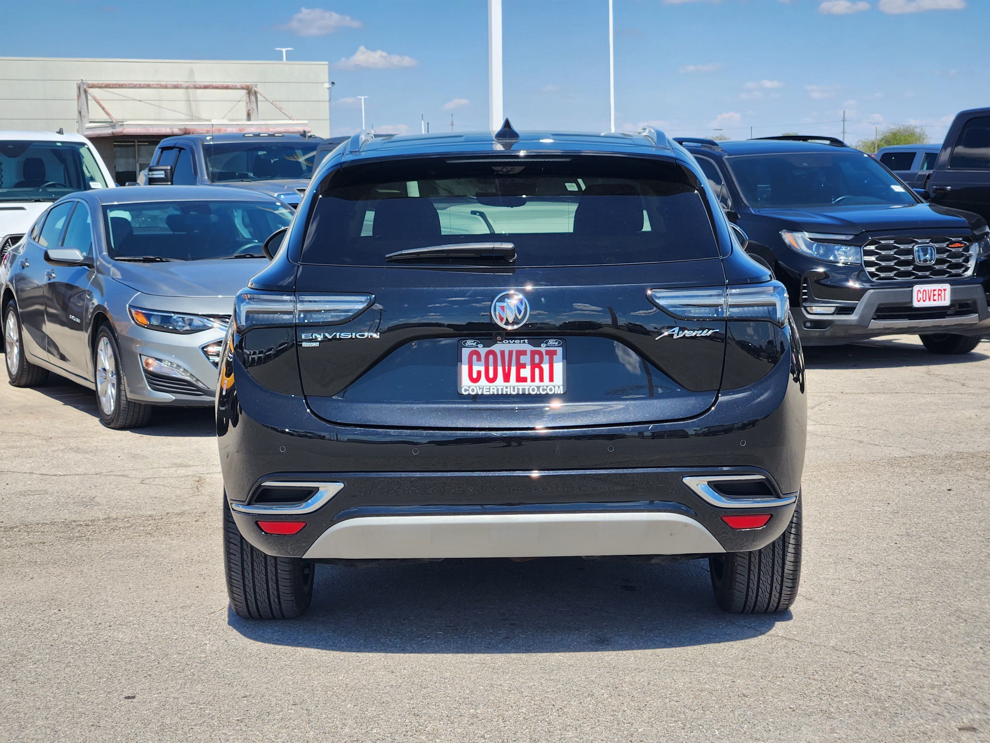 Used 2023 Buick Envision Avenir AWD/4WD image 6