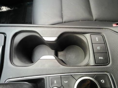 Used 2019 Cadillac XT4 Premium Luxury image 46