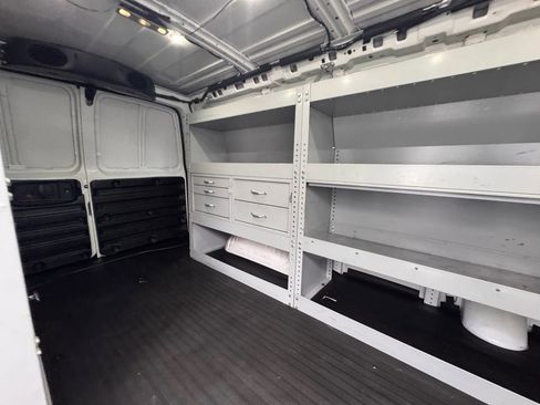 Used 2021 Chevrolet Express 2500 w/ Driver Convenience Package image 25