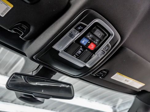 Used 2022 RAM 3500 Laramie image 22