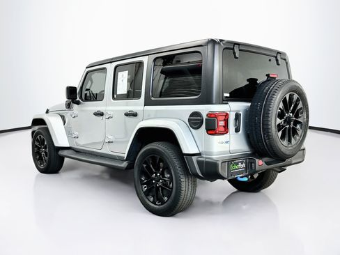 Used 2023 Jeep Wrangler Unlimited Sahara AWD/4WD image 5