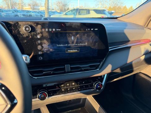 Used 2026 Chevrolet Equinox RS image 12