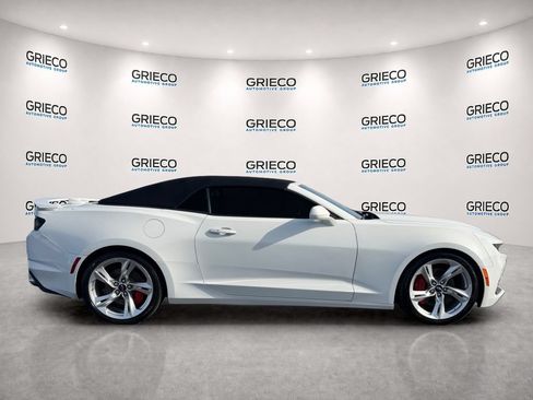Certified 2021 Chevrolet Camaro SS RWD image 8