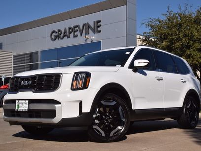 Used 2024 Kia Telluride S w/ S Sunroof Package