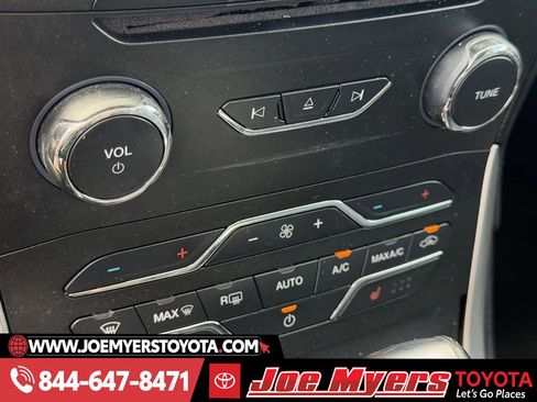 Used 2016 Ford Edge SEL w/ Equipment Group 201A image 20