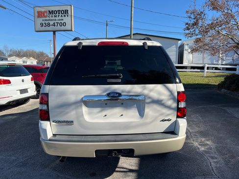 Used 2010 Ford Explorer Eddie Bauer image 3