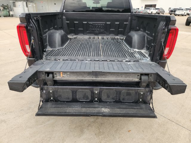Used 2025 GMC Sierra 1500 SLT RWD image 32